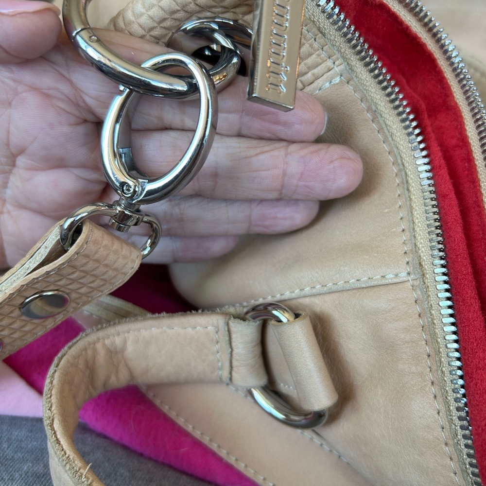 Hammitt pre loved Large Beige Handbag with Silver Accents - Picture 9 of 11